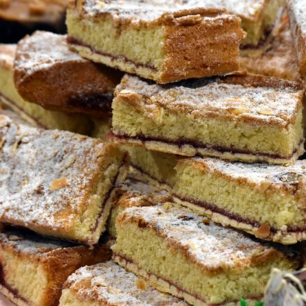 Food and Drink Call Out Cakes